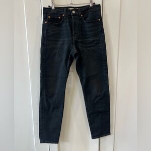 Levi’s | Black Wedgie Denim
